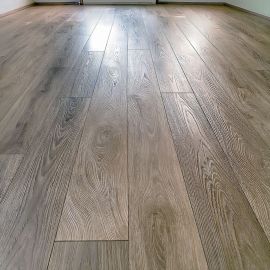 Piso Vinílico em Manta Mad. Cinza Fosco 70062 - 0,7mm Por M²