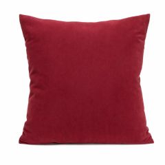 Capa de Almofada Corttex Veludo Vermelho 62 aplicada no sofá
