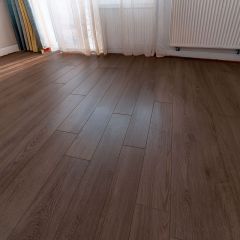 Piso Vinílico em Manta por M² 0,7mm Brilho 70078