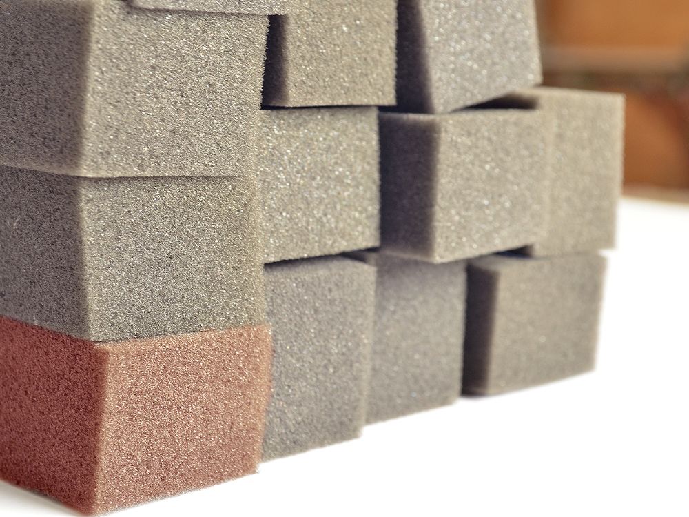 quanto custa colocar espuma no sof&aacute;