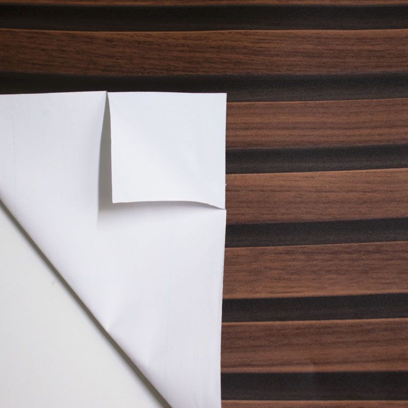 vinil adesivo e papel contact s&atilde;o diferentes em muitos aspectos